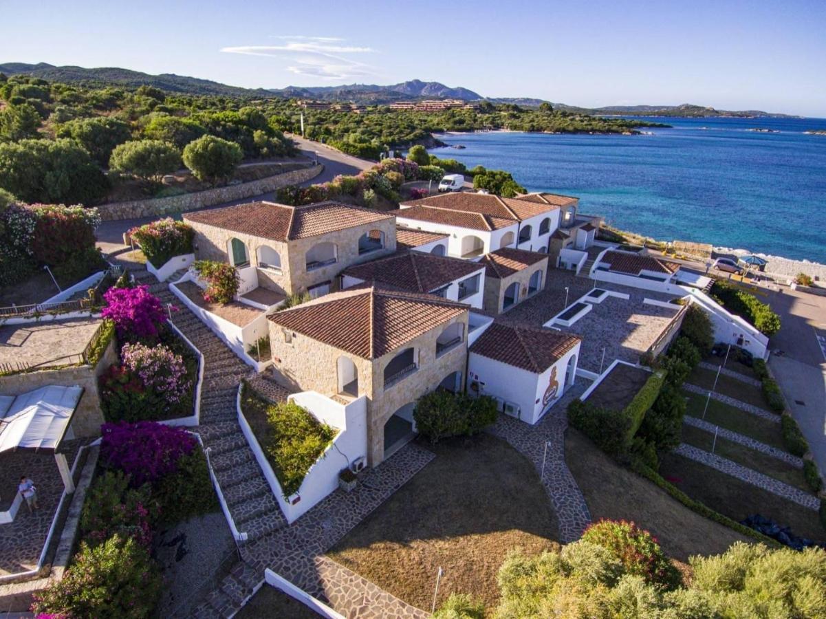 Le Sirene Hotell Portisco Eksteriør bilde