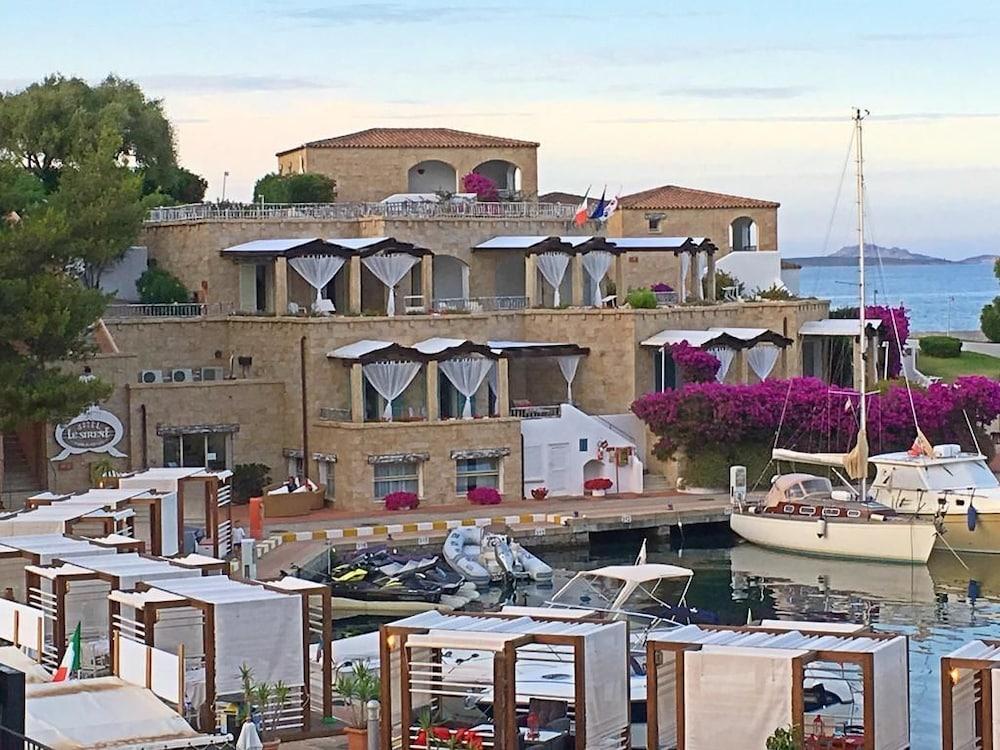 Le Sirene Hotell Portisco Eksteriør bilde
